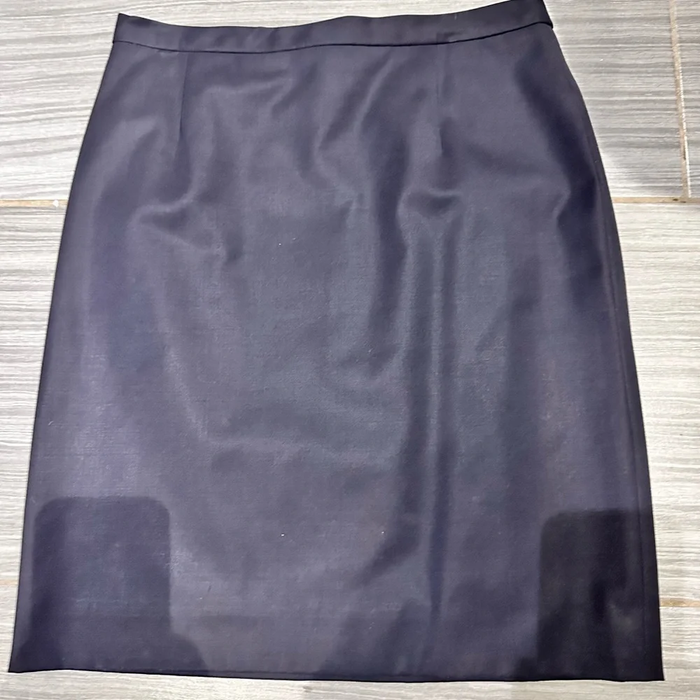 Escada by Margaretha Ley Navy Wool Skirt – Made in Germany, Size 36 - Picture 4 of 8